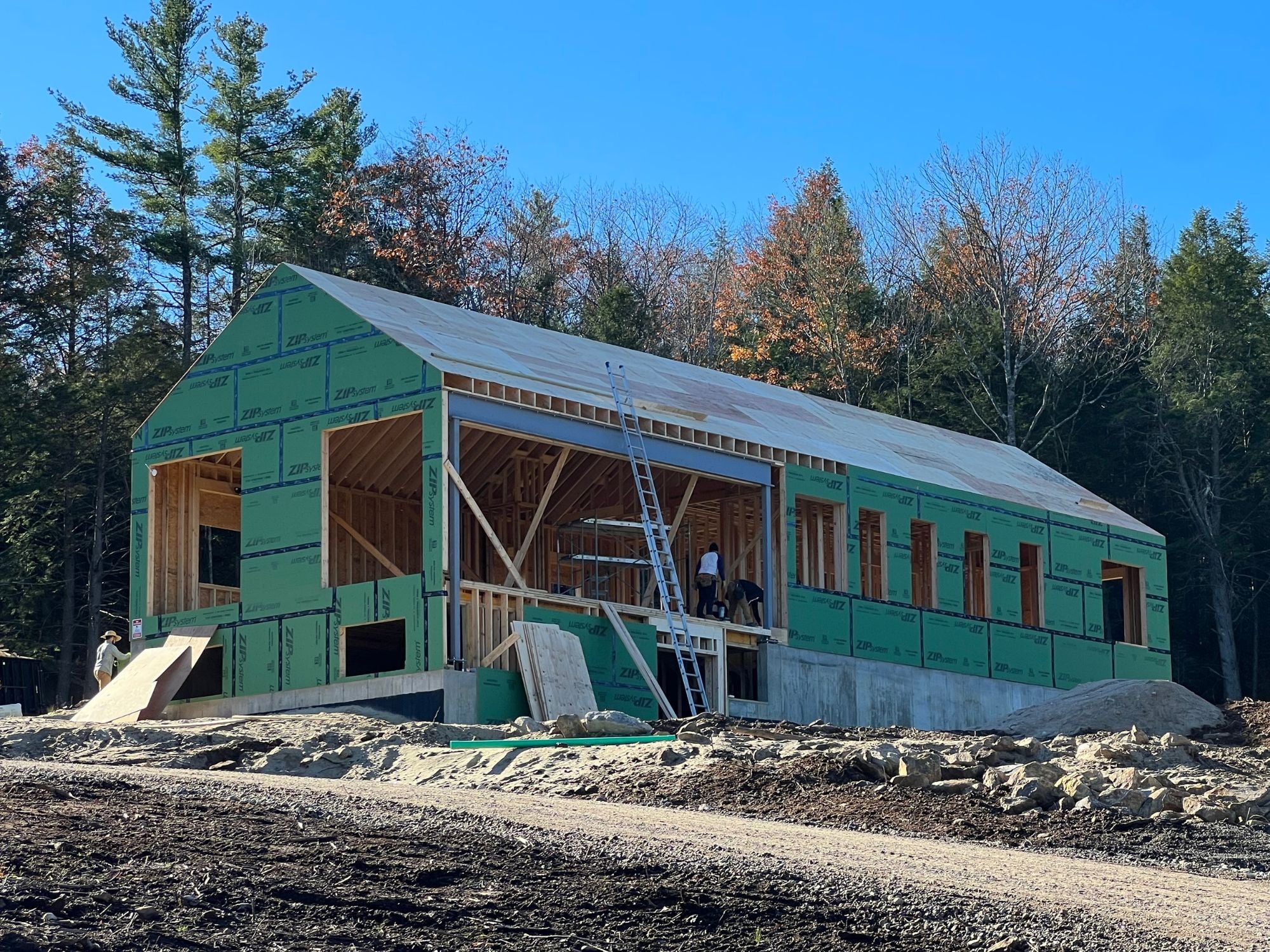 FRANK Modern Ski Cabin under construction 